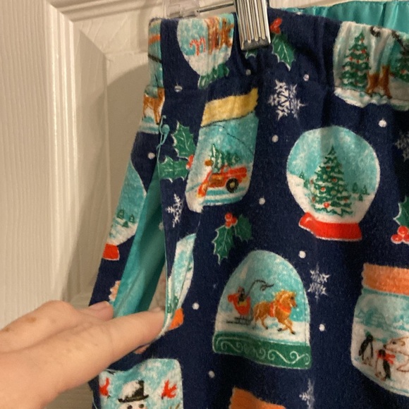 Nick & Nora Sock Monkey Snow globe Christmas pajama set flannel EUC - Picture 12 of 12